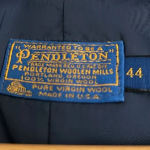 Pendleton Woolen Mills Men’s 3-piece set, vest/pants/cap, navy blue/forest green